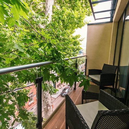 Hotel Adora Tbiliszi Kültér fotó