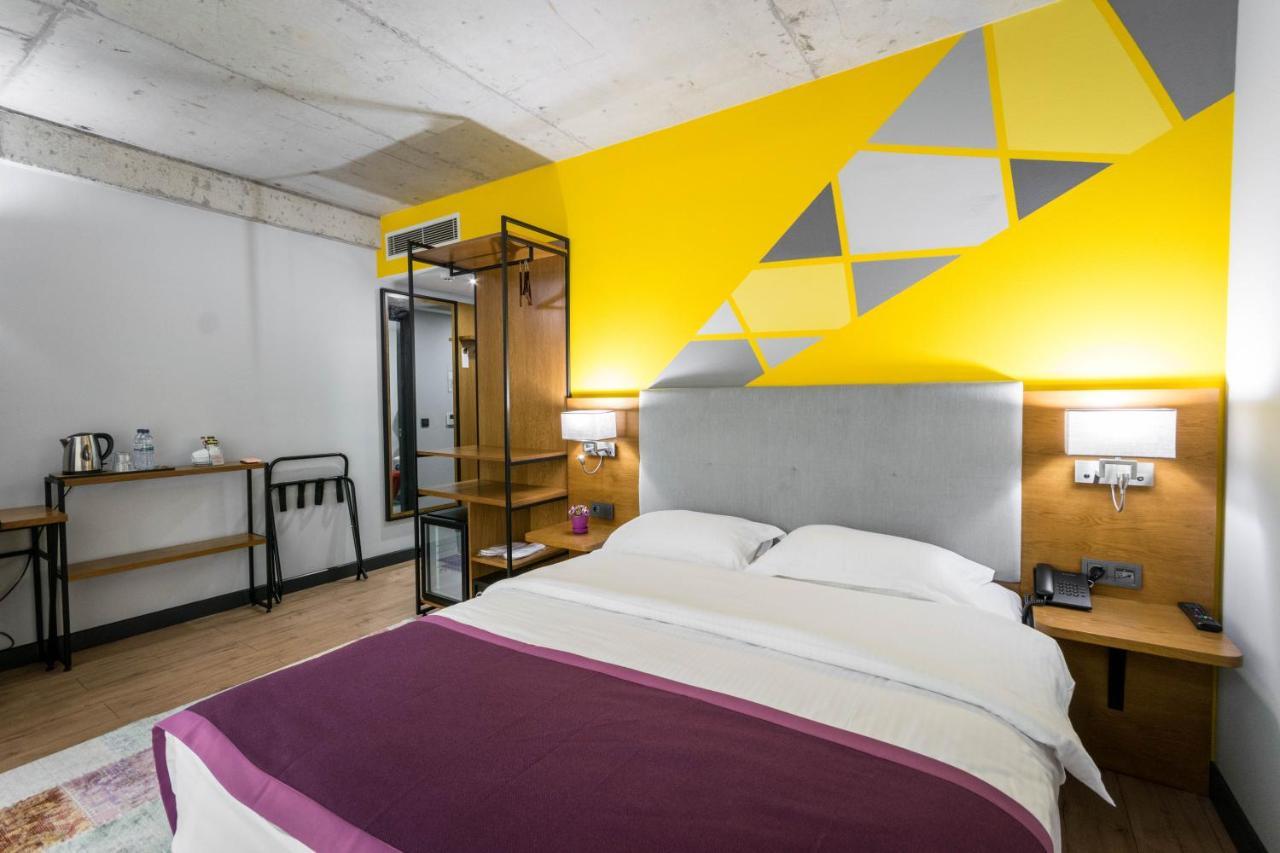 Hotel Adora Tbiliszi Kültér fotó