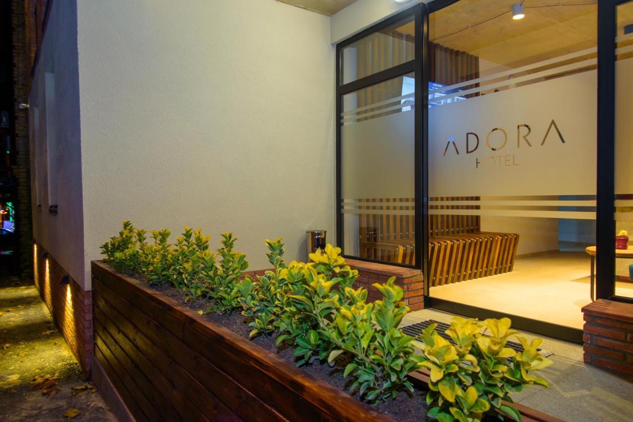 Hotel Adora Tbiliszi Kültér fotó
