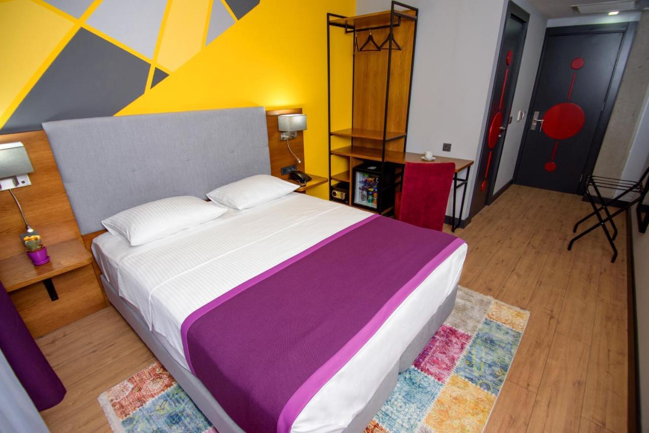 Hotel Adora Tbiliszi Kültér fotó